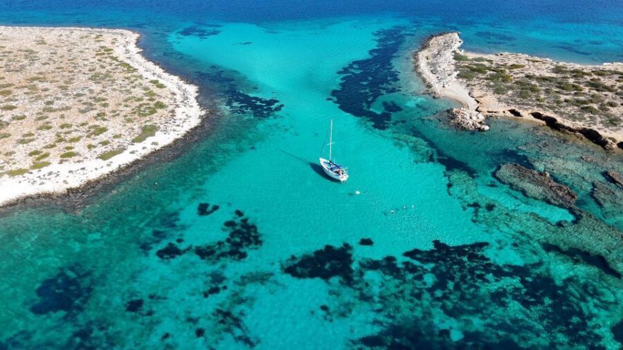 Antiparos: Private Half-Day Cruise with Swim Stops