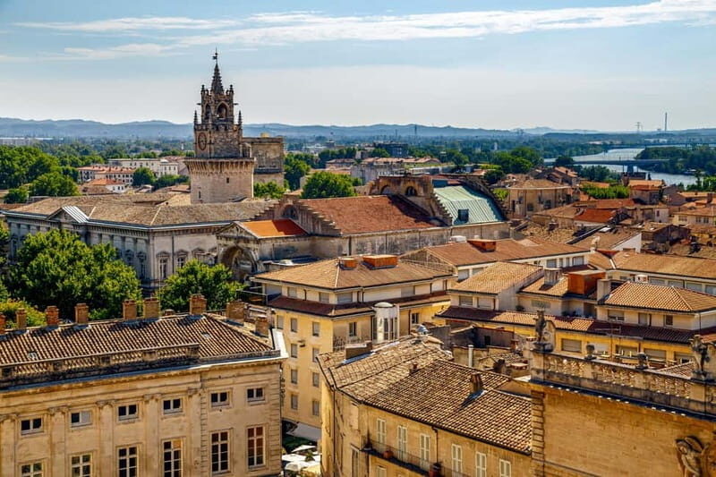 Arles: Express Walk with a Local