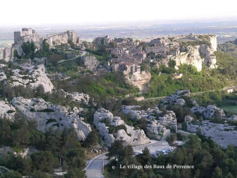 Arles, Saint-Rémy & Les Baux De Provence -7 hours - A Closer Look at the Itinerary and Highlights
