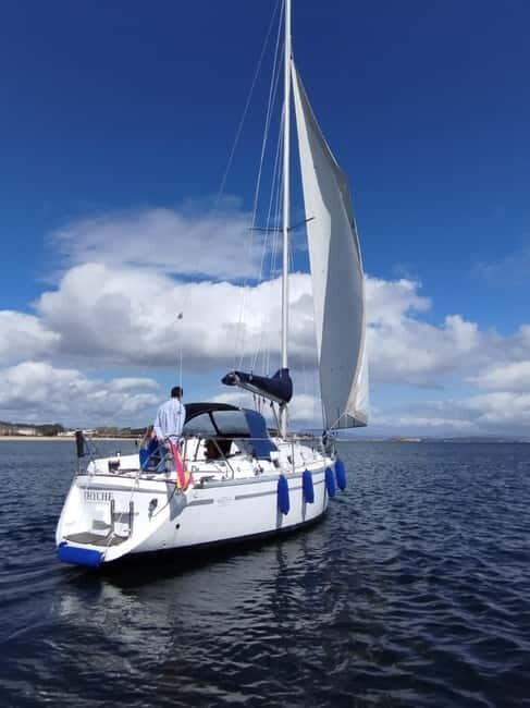 Arousa Estuary: Exclusive sailing routes - The Sum Up