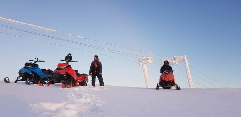 Arvidsjaur: 4h individual snowmobile tour in Swedish Lapland - An Adventure in the Heart of Swedish Lapland