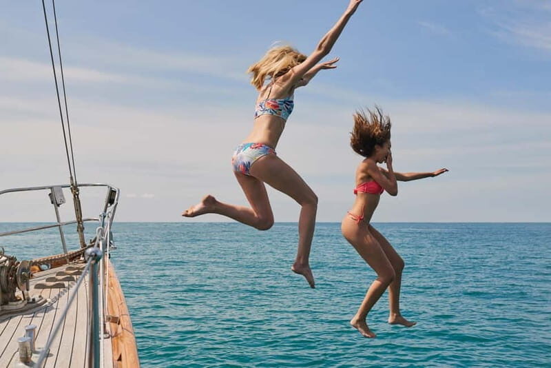 Athens: Cruise to Agistri, Moni & Aegina with Lunch & Drinks