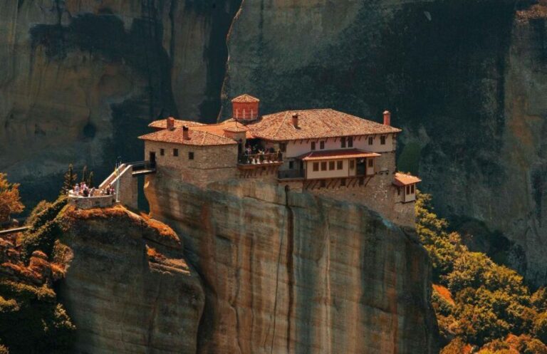 Athens : Delphi - Meteora - Thermopulae 2 day tour ! - The Practical Stuff