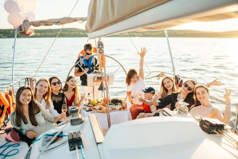 ATHENS SAILING & GASTRONOMY DAILY CRUISE ALL INCLUSIVE