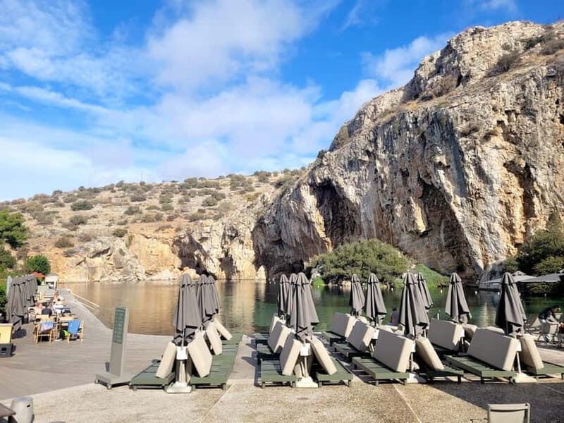 Athens: Sounio & Lake Vouliagmeni Roundtrip & Treasure Hunt - Transportation & Logistics