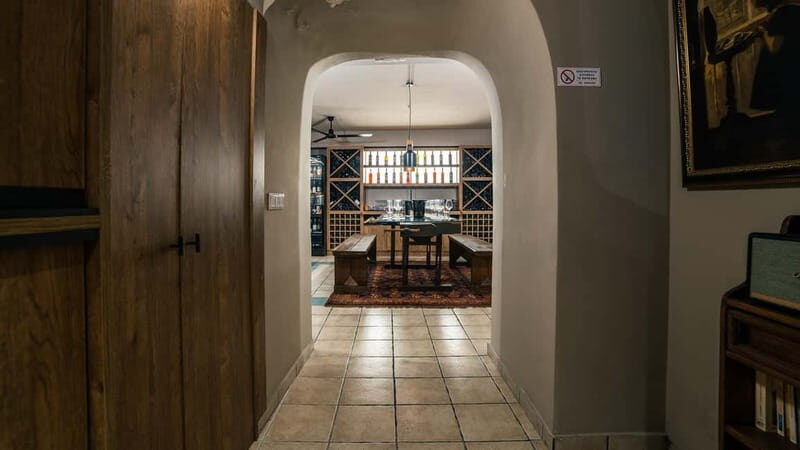 Athens: Wine Tasting in Great Rosé Wines of Greece