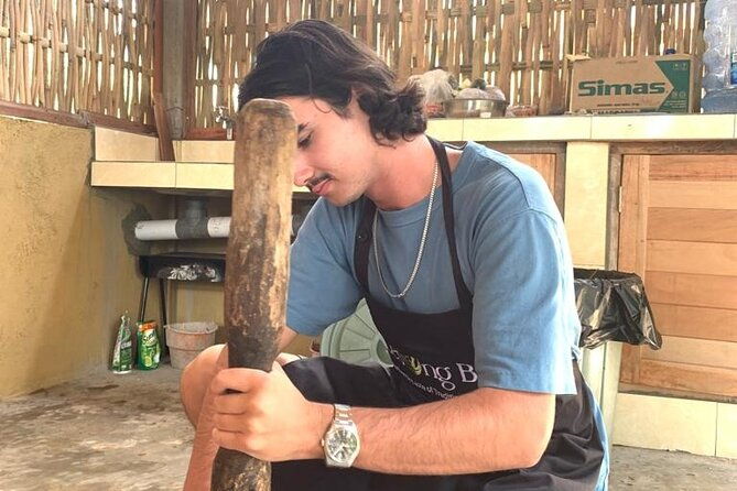 Authentic Balinese Cooking Class with Jewelry Making Class - Starting the Day: Pickup and Market Visit