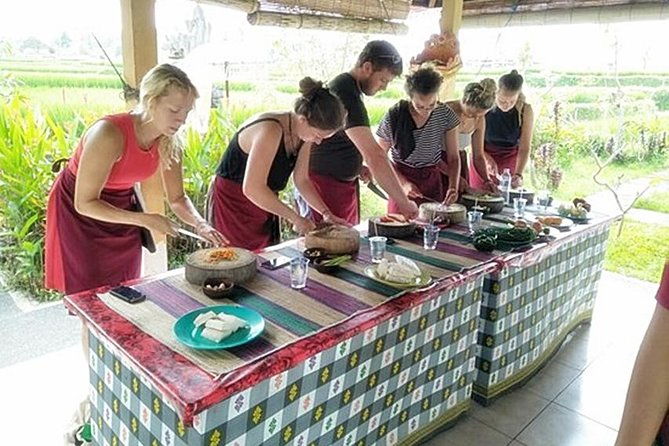 Bali Cooking Class and Ubud Sightseeing Tour - What to Expect from the Bali Cooking Class and Ubud Sightseeing Tour