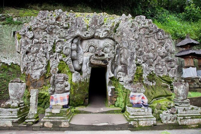 Bali Highlights Private Tour with Elephant Cave and Rice Field - Exploring Bali’s Beauty on a Private Day Tour