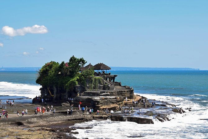 Balinese Cooking Class / Market Buy ~ Cook ~ Eat.Learn to cook authentic Balinese food!With happy recipe / Round trip hotel transfer included - Exploring the Balinese Cooking Class / Market Buy ~ Cook ~ Eat Tour