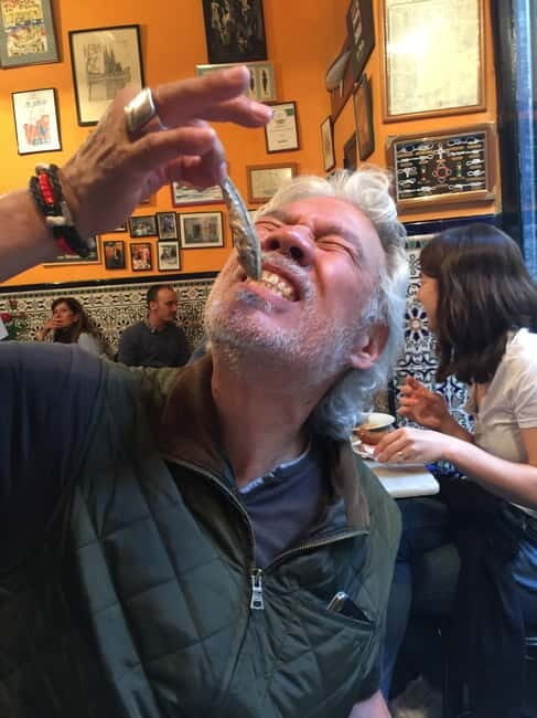 Barcelona: 3-Hour Sips, Sites & Bites Food & History Tour - Who Will Love This Tour?
