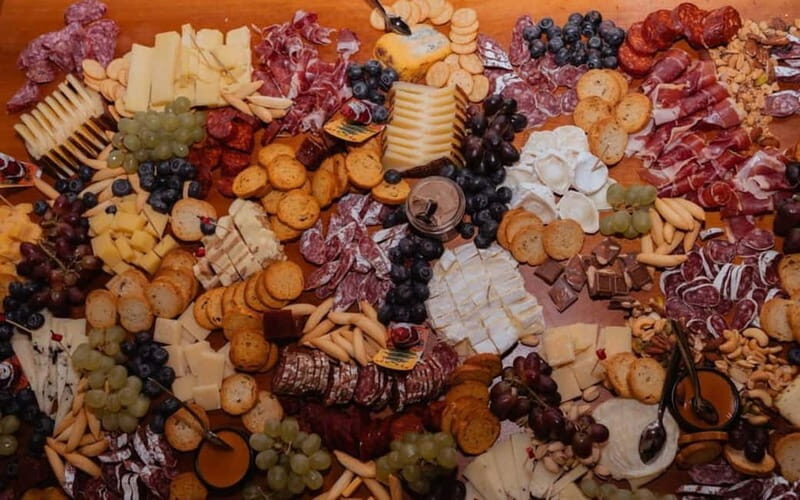 Barcelona: Charcuterie, Swim & Party Boat - What Do the Reviews Tell Us?