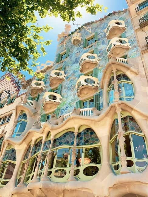 Barcelona: Gaudi's Masterpieces Guided Walking Tour - Final Thoughts: Who Will Love This Tour?