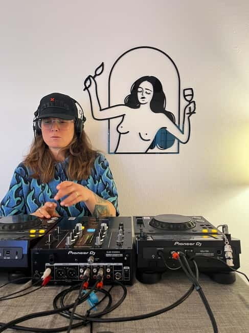 Barcelona: Join the Painting Party with Tarot, Drag & More! - Practical Details & Value