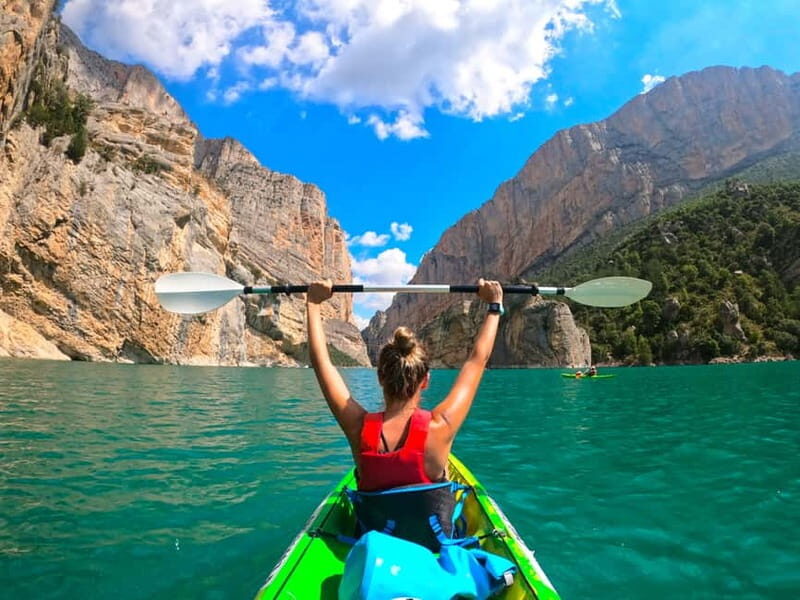 Barcelona: Kayak rental in the Mont-rebei gorge