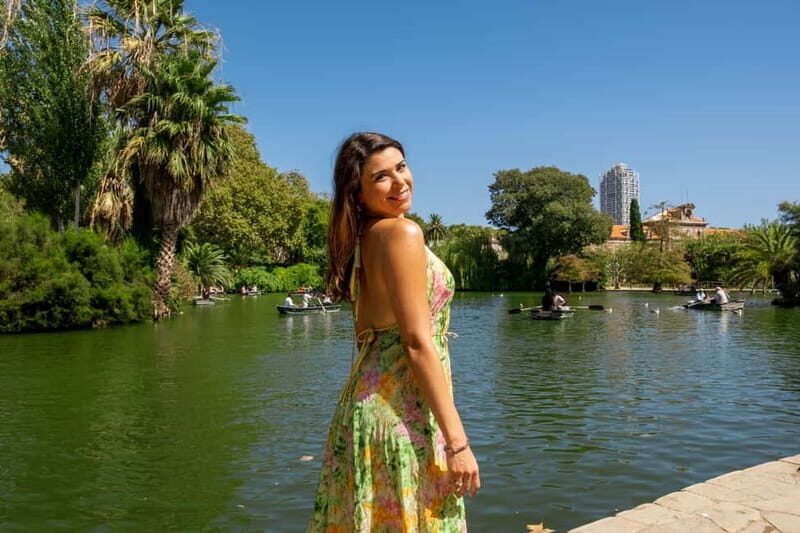 Barcelona: Private Photoshoot in Ciutadella Park with Ami - Exploring the Experience