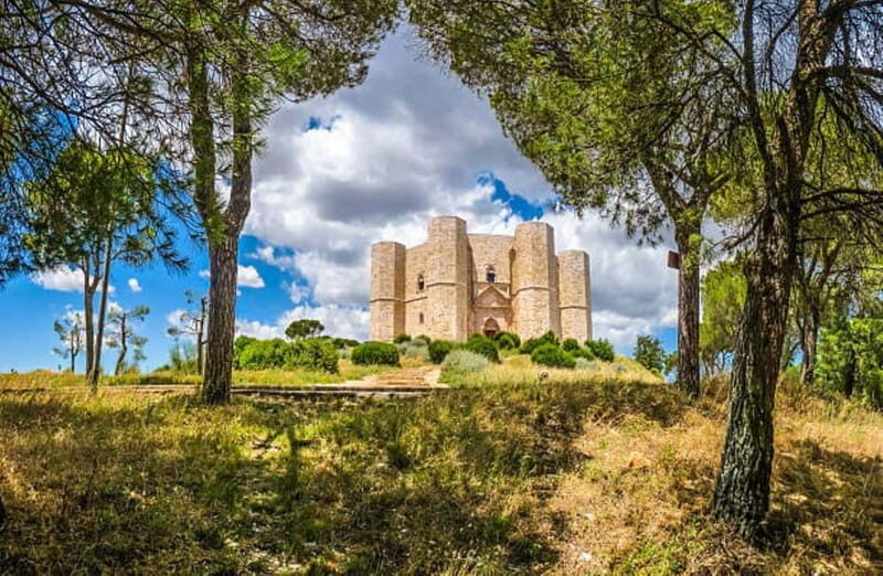Bari: Castel del Monte Half-Day Tour with Entry Ticket - Break Down of the Itinerary