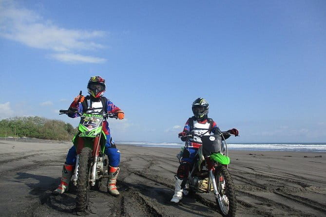 BEGINNER RIDE - Learn to ride and enjoy the sandy beach - Key Points