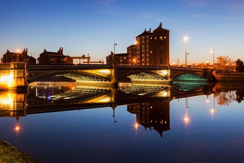 Belfast: Guided Nighttime Hydrobike Tour on the River Lagan - FAQ