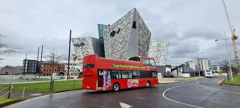 Belfast: Sightseeing Tour HOP ON HOP OFF from the City Hall - An In-Depth Look at the Belfast Hop-On Hop-Off Experience