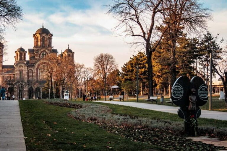 Belgrade: NATO Bombing Historical Tour - A Detailed Look at the NATO Bombing of Serbia Tour