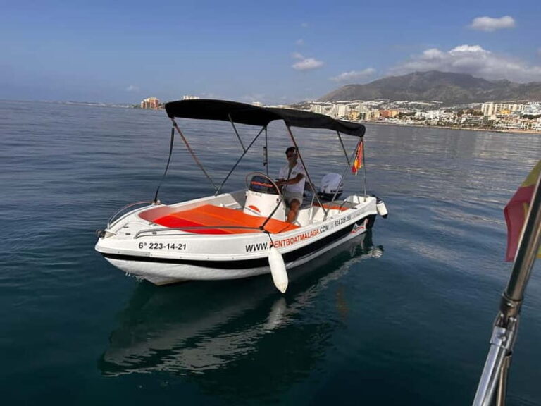 Benalmádena: Boat rentals without a license - Exploring the Experience in Detail