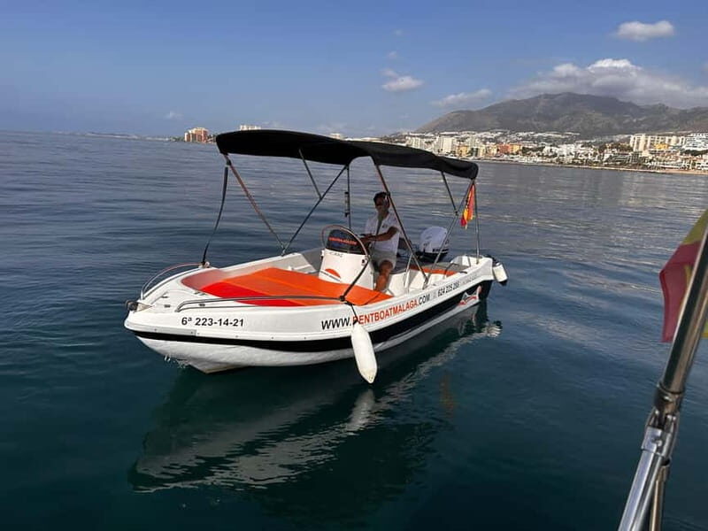 Benalmádena: Boat rentals without a license - Exploring the Experience in Detail