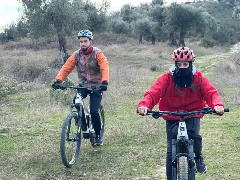 Berat: Electric Bike Tour with Lunch - Cultural and Historical Stops Along the Way