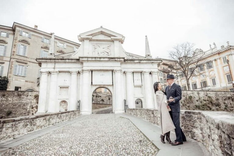 Bergamo: Professional private photo shoot in the Upper Town - The Practical Details: Pricing, Duration, and Flexibility