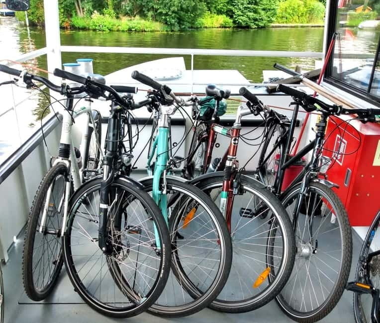 Berlin: (E)-Bike & Boat: The City's Biggest Lake & Lagoon - An In-Depth Look at the (E)-Bike & Boat Tour