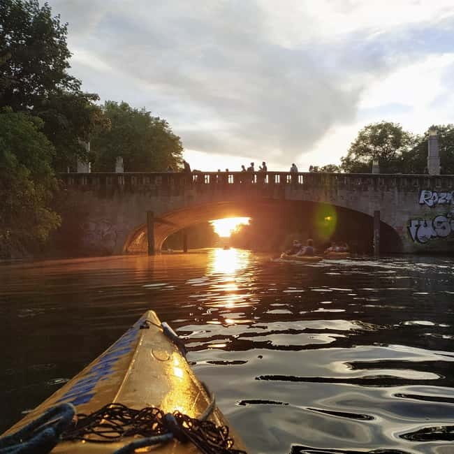 Berlin: Kayaking Tour Kreuzberg - Sunset on Landwehr Canal - What to Expect: A Detailed Look at the Tour Itinerary