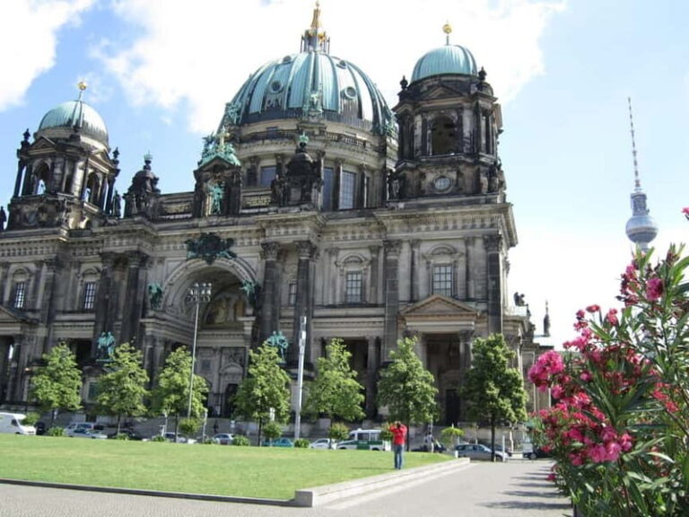 Berlin: Private City Highlights Tour by Car - Why This Tour Offers Great Value