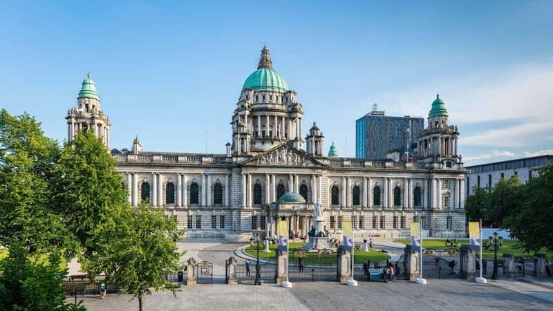 Best of Belfast: Private Walking Tour with a Local - Exploring Belfast with a Local: What to Expect