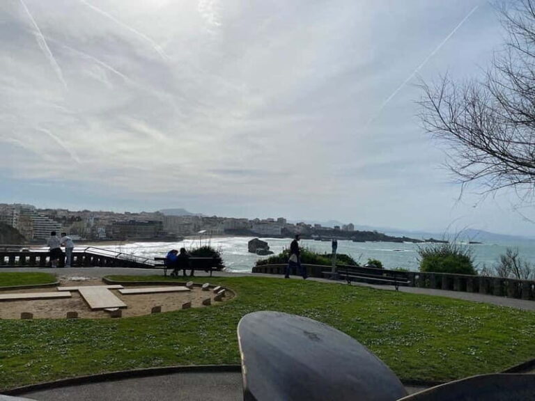 Biarritz: Walking Tour with a true native Basque ! - Who Will Love This Tour?