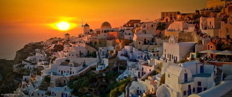 Blue Dome And Oia Sunset Small Group Transfer - Authentic Insights from Reviewers