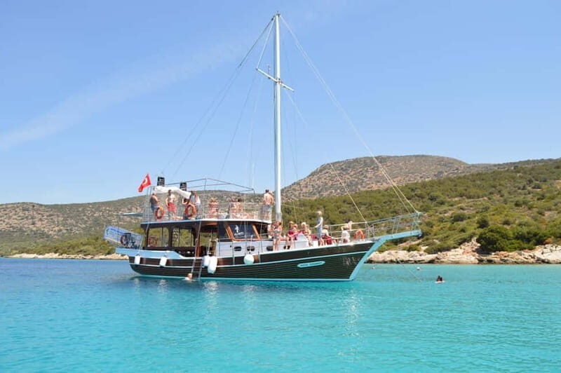 Bodrum: Orak or Black Island Boat Tour with Lunch - The Itinerary Breakdown