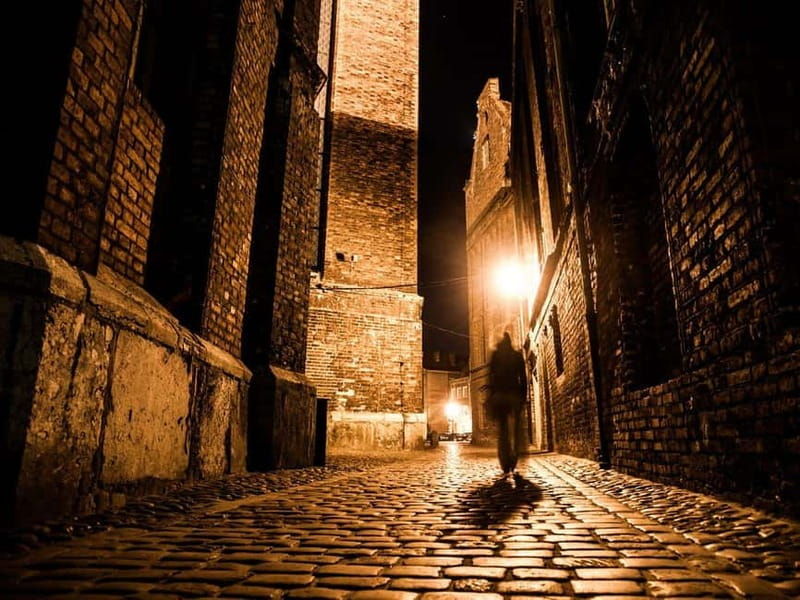Bordeaux: Dark History and Macabre Walking Tour - Key Points