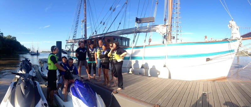 Bordeaux: Guided Jet Ski Tour 1 hour - What Makes This Tour Stand Out