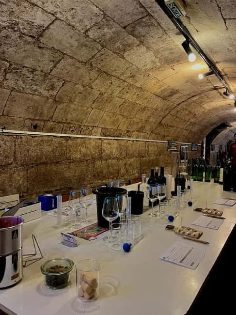 Bordeaux: Wine Blending Workshop with Tasting and Souvenir - Practical Details and Considerations