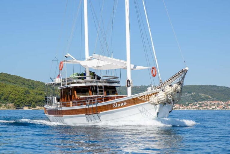 Brac/olta/Blue Lagoon - One-day excursion by boat - The Itinerary: From Solta or Brac to Hidden Coves and Blue Lagoon