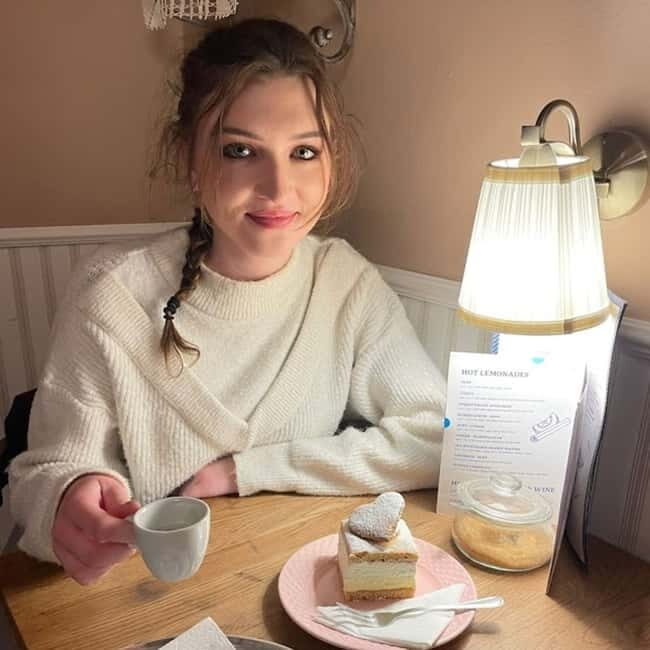 Bratislava: Old Town Cake Tasting Experience - The Authenticity and Limitations