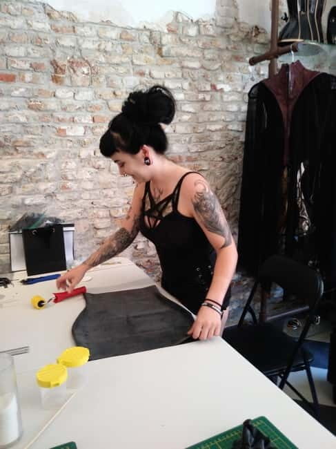 Bruges: Latex Clothing Workshop - Who Should Consider This Experience?