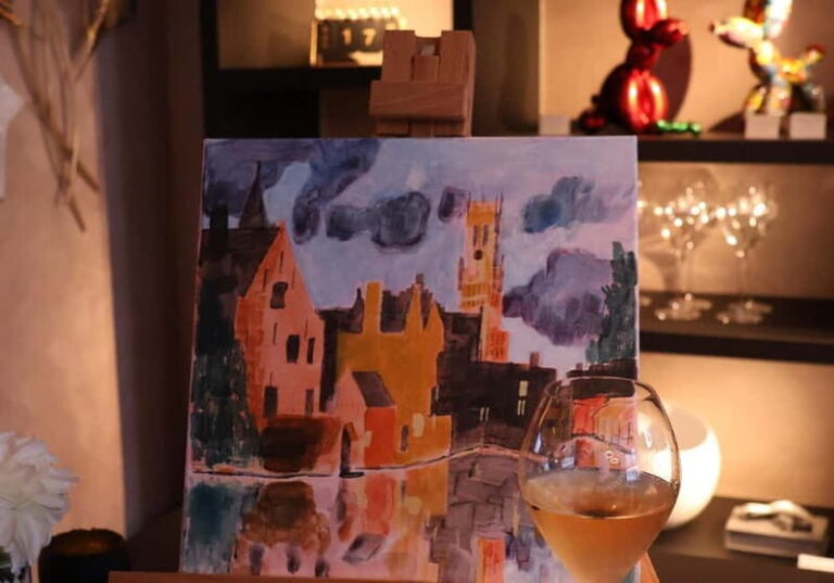 Bruges: Paint and Sip with Champagne and Chocolate - Why This Experience Stands Out