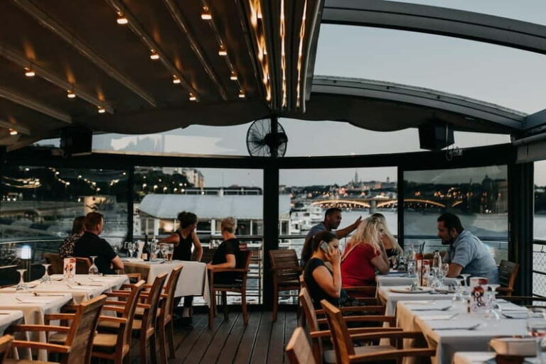 Budapest: 3-Course Dinner for 2 on a Boat Restaurant - The Menu: A Mix of Flavors