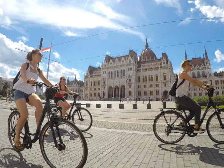 Budapest E-bike Tour - small groups - personal experience - What to Expect: A Detailed Breakdown of the Itinerary