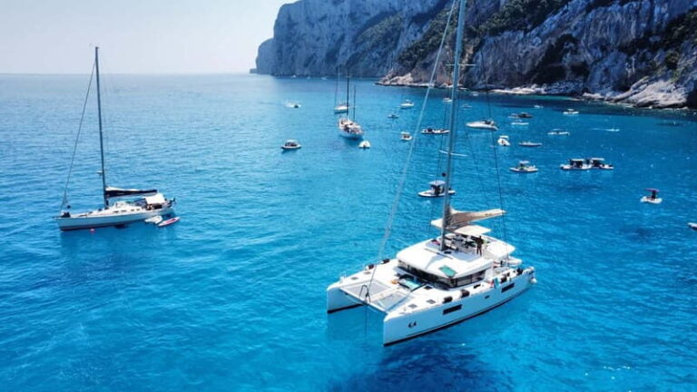 Cagliari: Catamaran Tour to the Gulf of the Angels - The Boat and Guides: Comfort and Expertise
