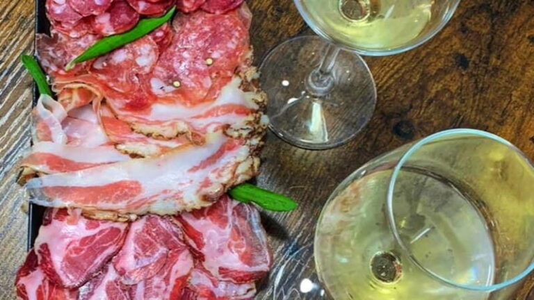Cagliari: Food and Wine Tasting Experience - A Closer Look at the Experience