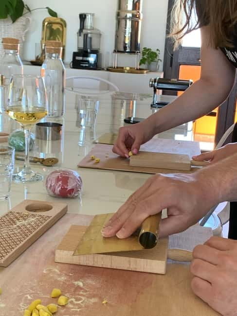 Cagliari: Pasta Making Workshop with 3-Course Meal - Authenticity and Unique Selling Points