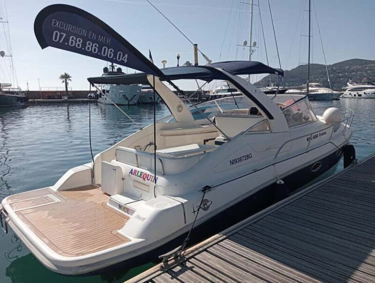 Cannes : Private boat tour - The Comfort and Service