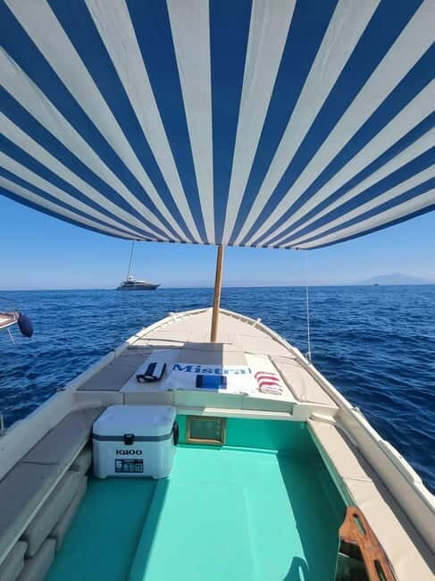 Capri: Private Boat Tour with Snorkeling and Soft Drinks
